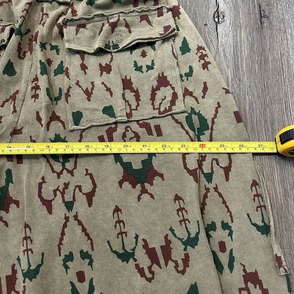 Easel Women’s Size Large Extra Wide Leg Pants Pull On Cargo Beige Red Green - Picture 7 of 10